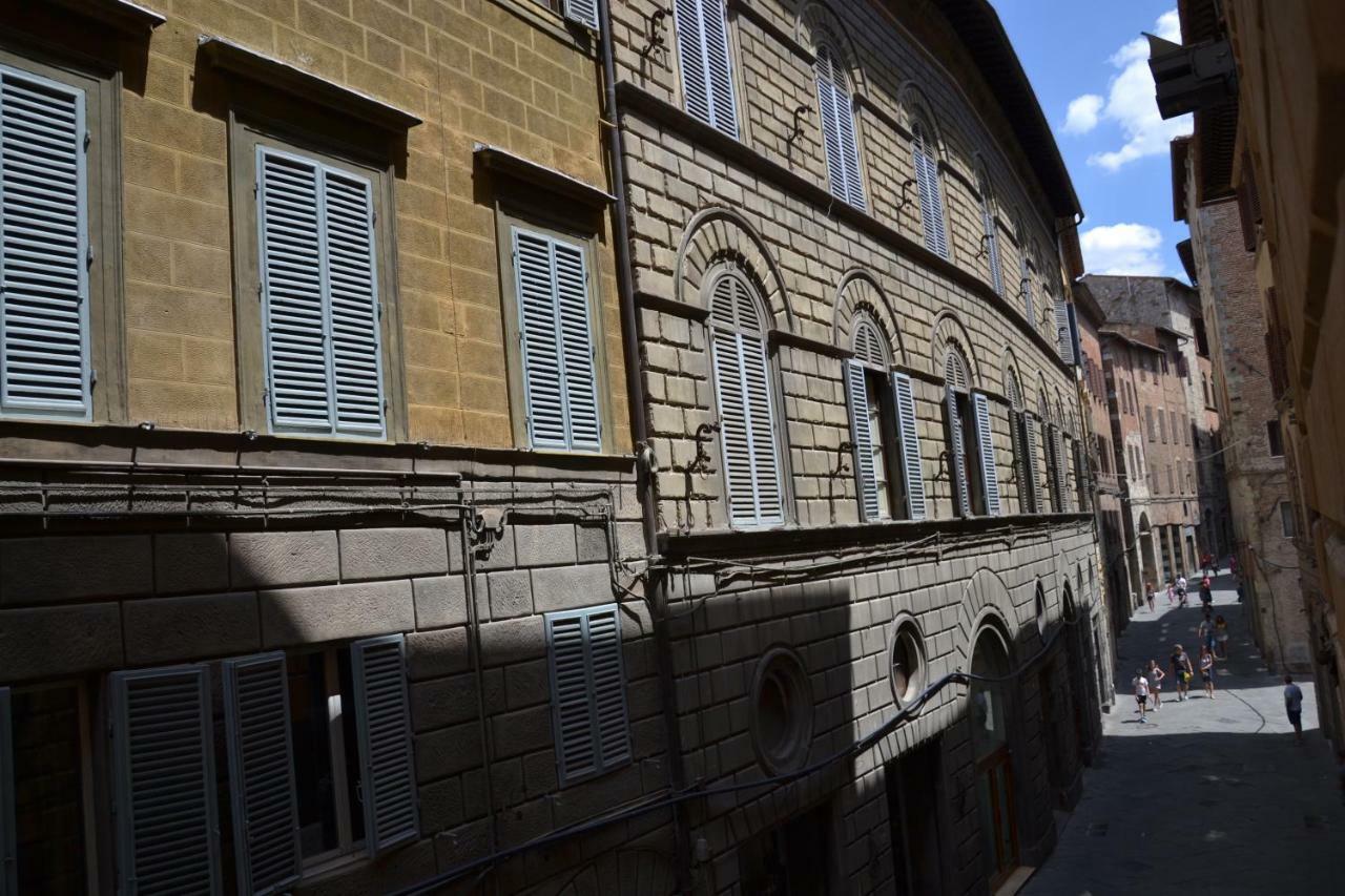 Dimora Storica - Palazzo Barabesi Daire Siena Dış mekan fotoğraf